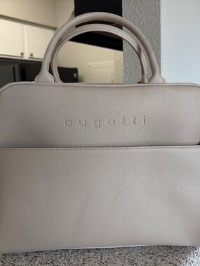 Bugatti Lagos travel bag